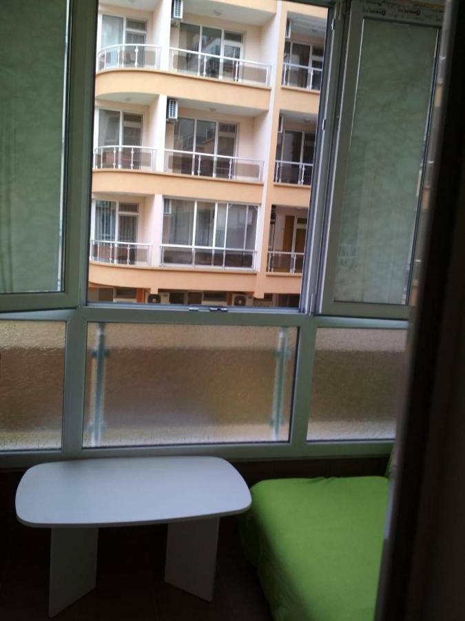 Victoria Apartamento Pomorie Exterior foto